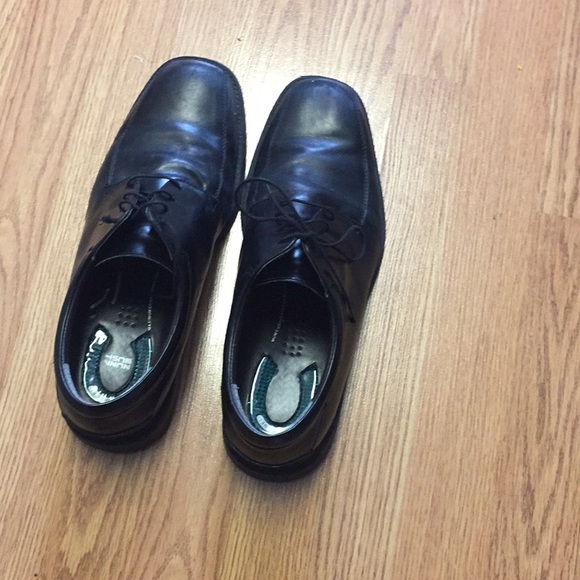 Designer shoes - Picture 3 of 3